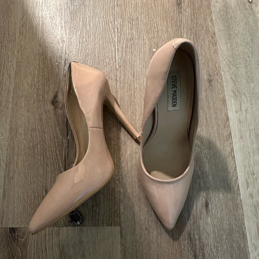 Steve Madden Women's Nude Heels